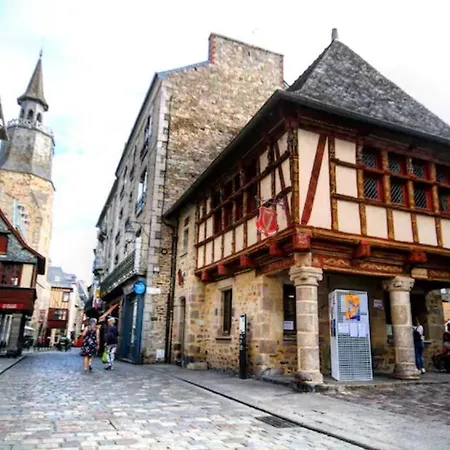 Escapade Place 11 - N2 Studio - Dinan Centre Exterior photo