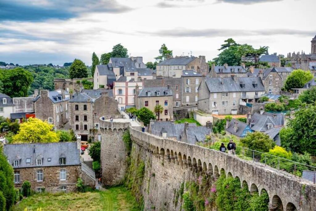 Escapade Place 11 - N2 - Centre * Dinan