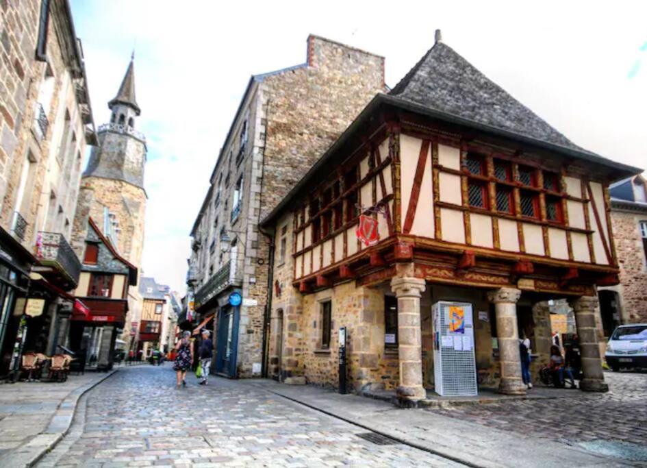 Escapade Place 11 - N2 - Centre Dinan